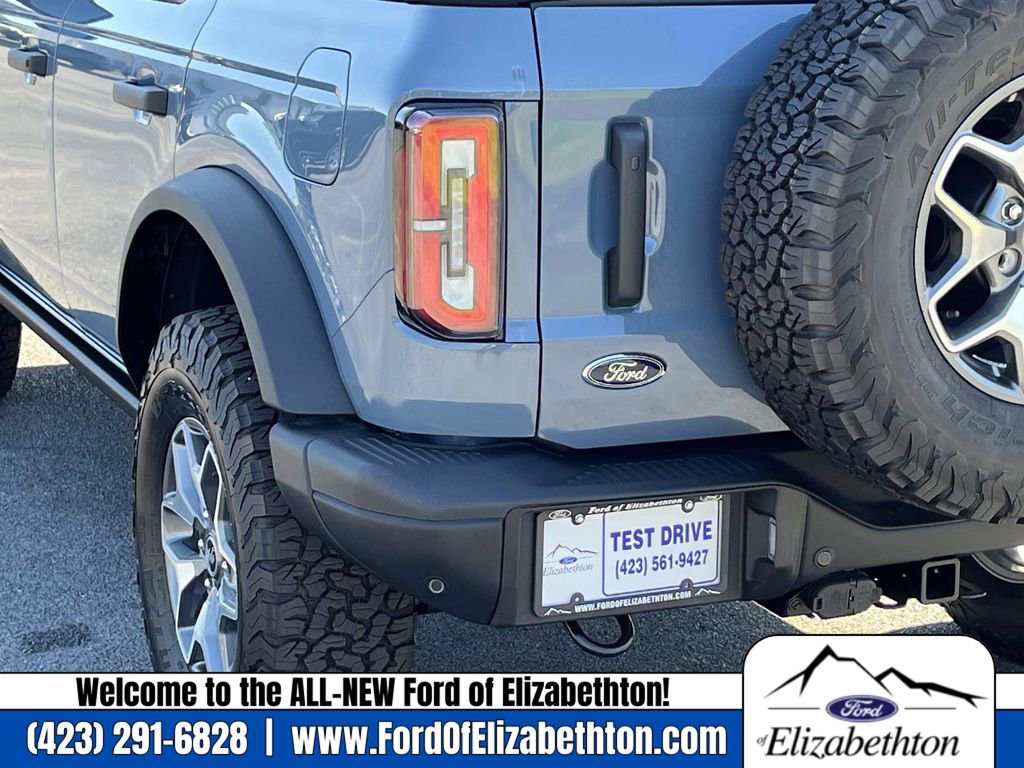 New 2025 Ford Bronco Badlands image 5