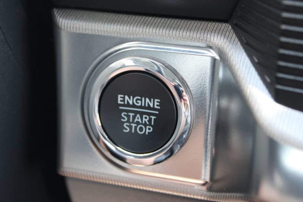 Used 2024 Ford F150 Lariat w/ Equipment Group 502A High AWD/4WD image 43