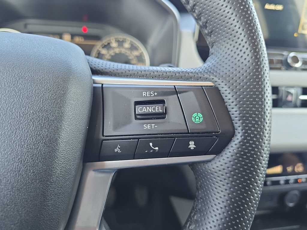 Used 2025 Mitsubishi Outlander SE AWD/4WD image 19