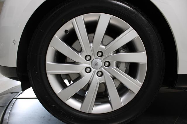 Used 2023 Land Rover Range Rover SE AWD/4WD image 33