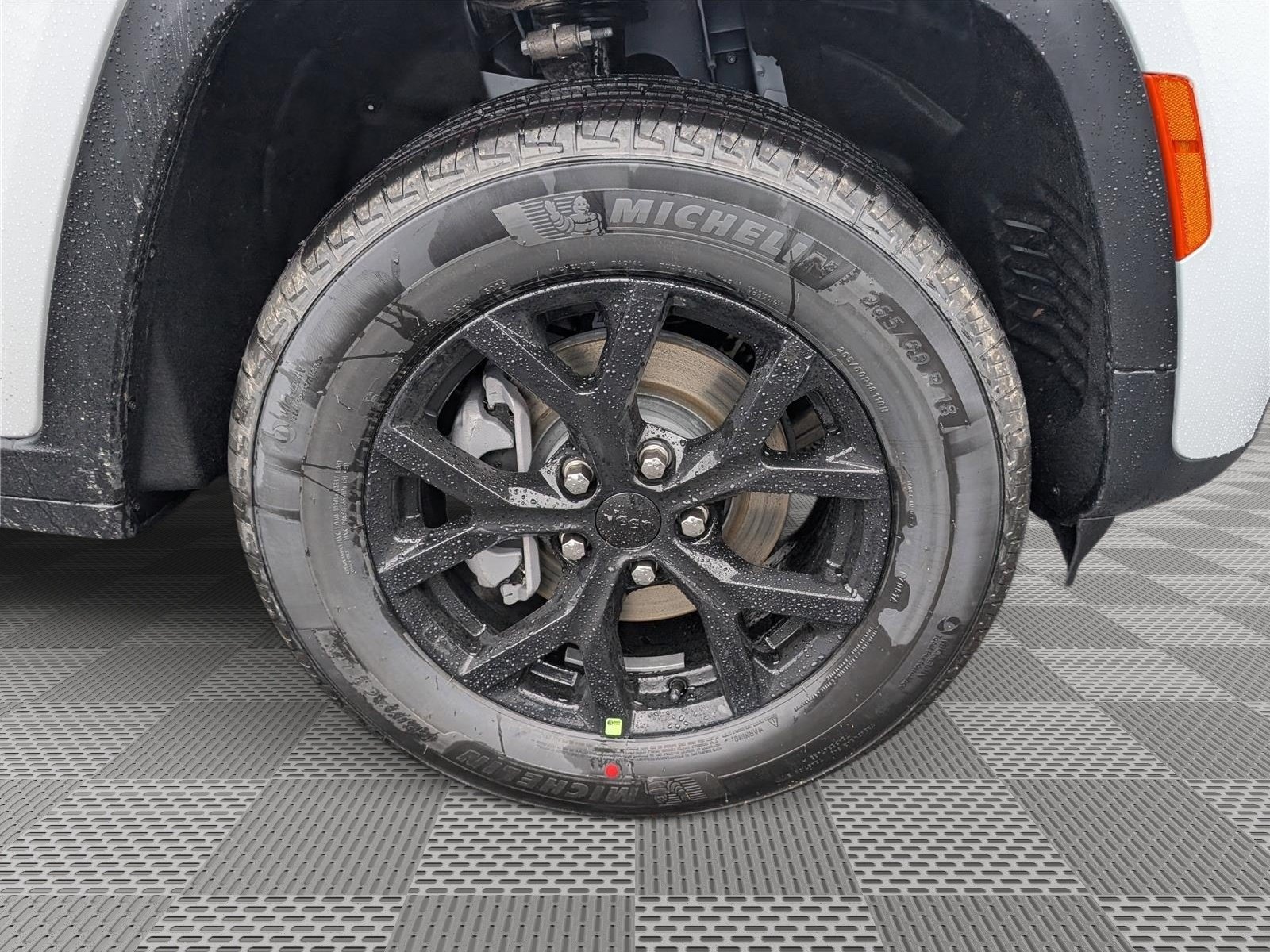 New 2026 Jeep Grand Cherokee Altitude AWD/4WD image 5