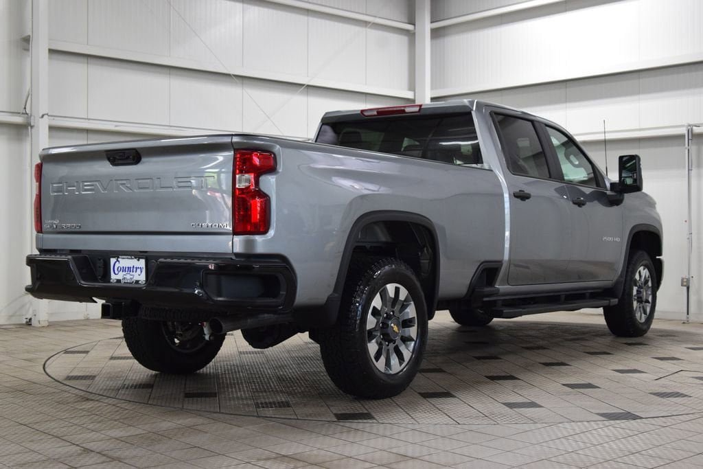 New 2026 Chevrolet Silverado 2500 Custom w/ Custom Value Package AWD/4WD image 8