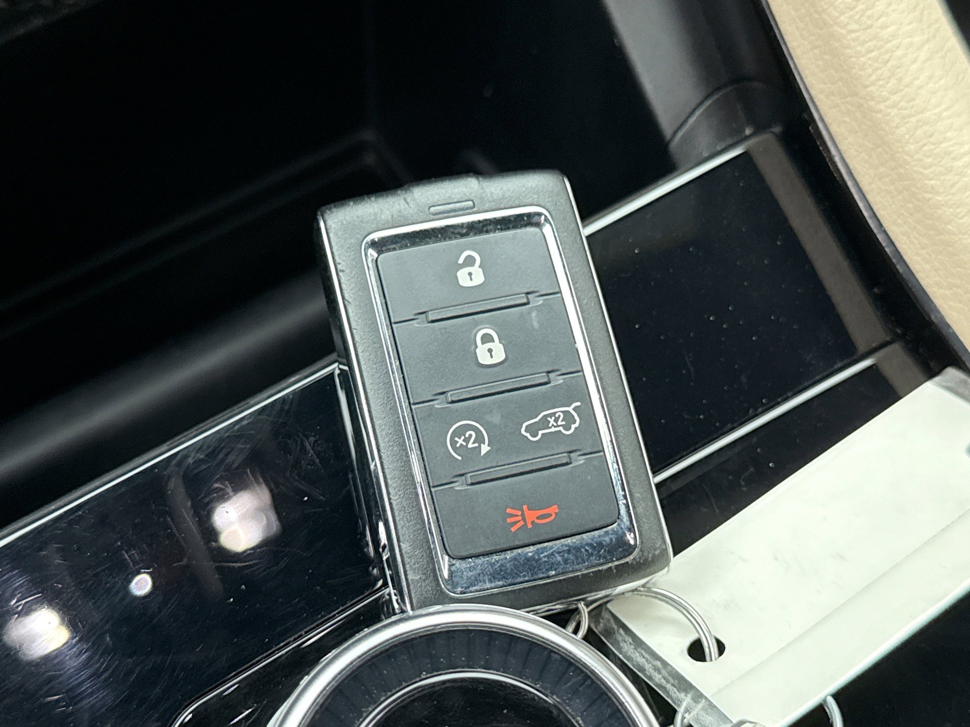 Used 2023 Jeep Grand Cherokee Limited AWD/4WD image 23