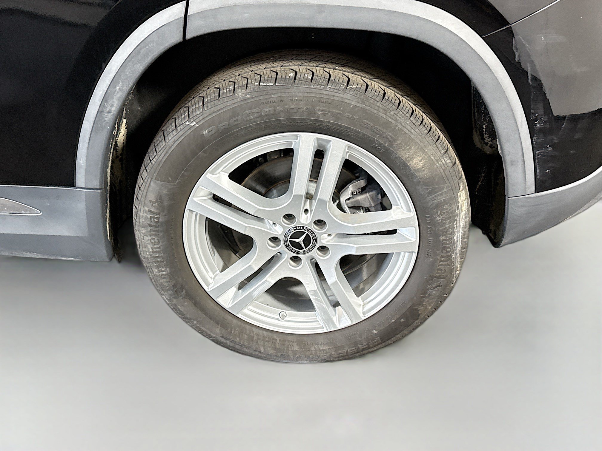 Used 2023 Mercedes-Benz GLA 250 4MATIC w/ Premium Package image 37
