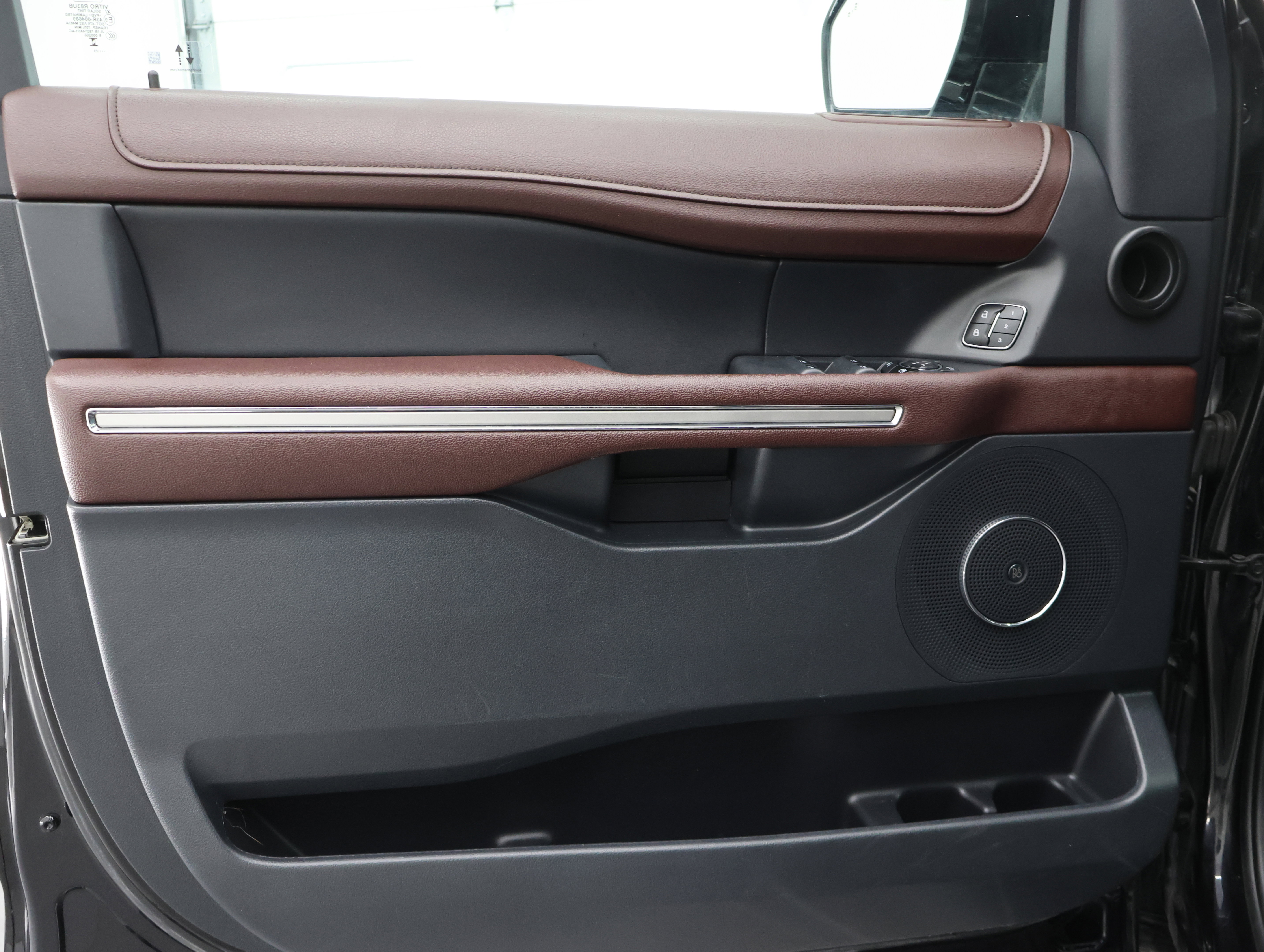 Used 2023 Ford Expedition Max Limited AWD/4WD image 45