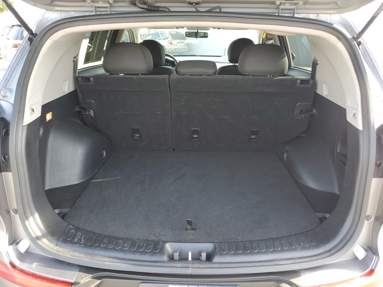 Used 2016 Kia Sportage LX FWD image 8