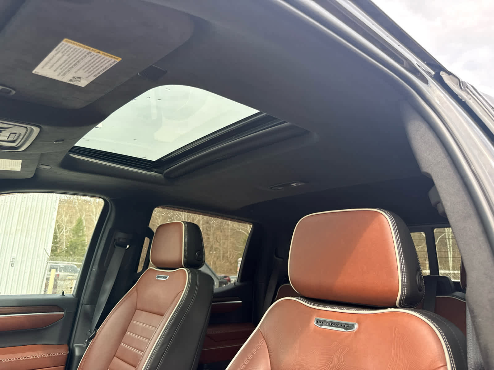 Used 2022 GMC Sierra 1500 Denali Ultimate image 17