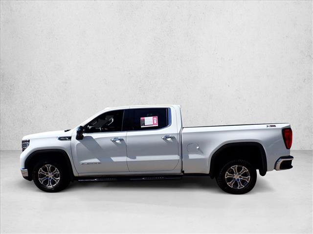 Used 2022 GMC Sierra 1500 SLT w/ X31 Off-Road Package AWD/4WD image 2
