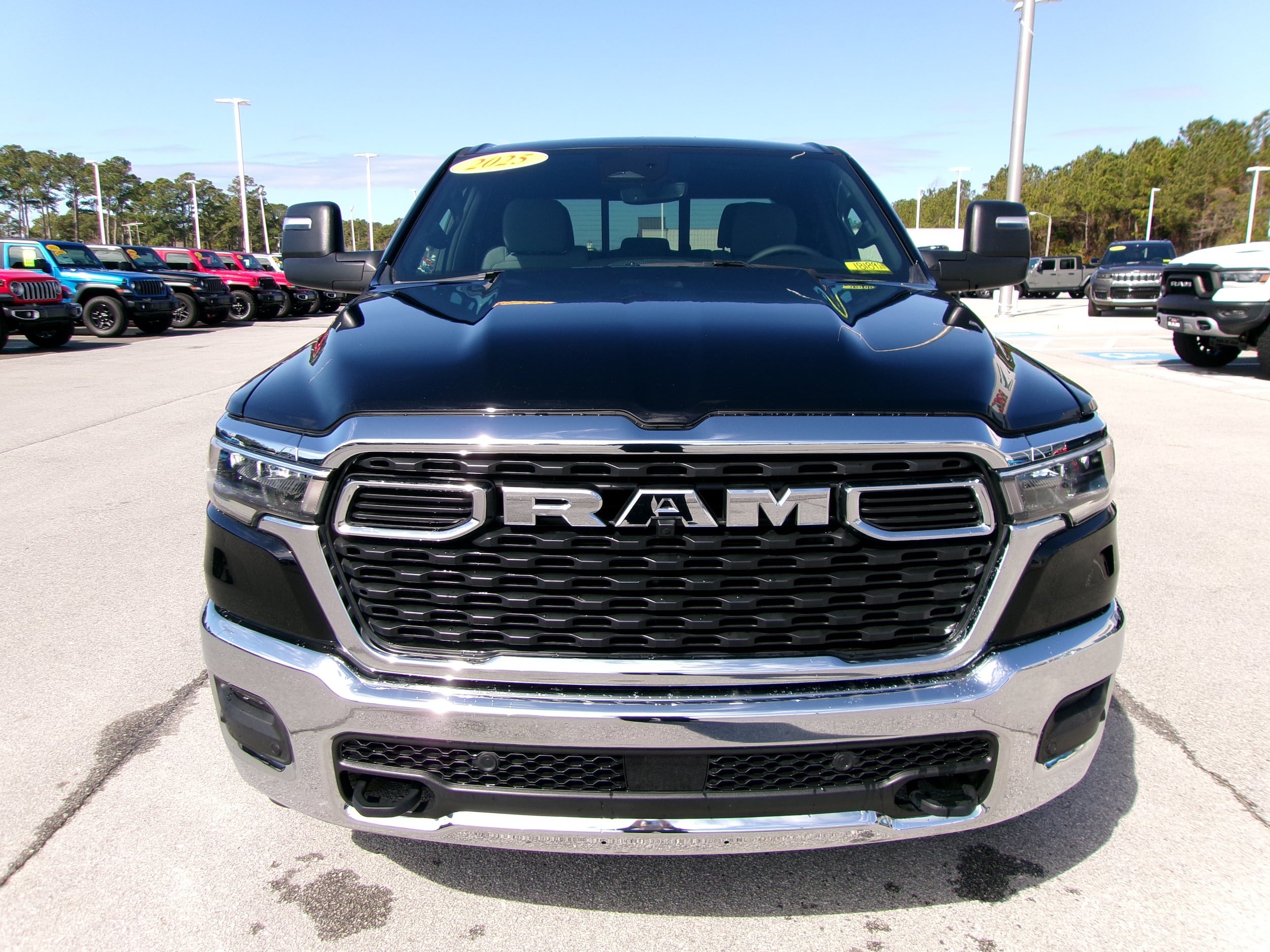 New 2025 RAM 1500 Big Horn AWD/4WD image 5