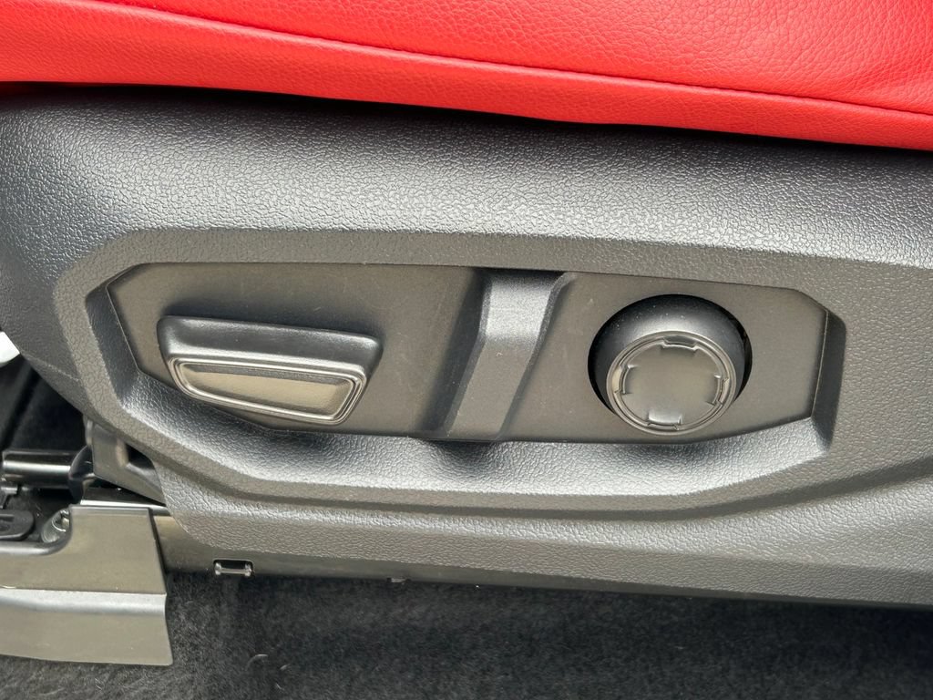 Certified 2025 Toyota Tacoma TRD Pro AWD/4WD image 25