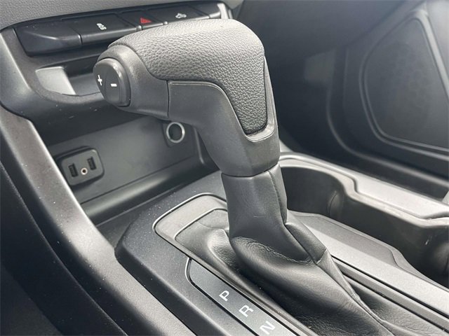 Used 2019 Chevrolet Colorado W/T image 25