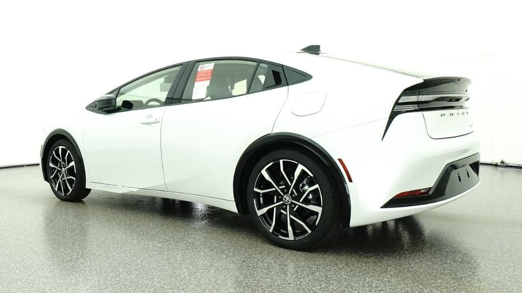 New 2026 Toyota Prius Plug-In Hybrid FWD image 21