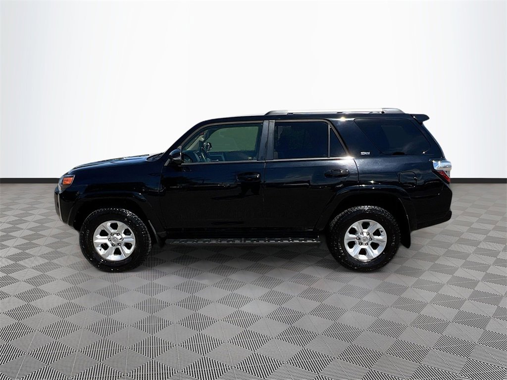 Used 2019 Toyota 4Runner SR5 image 4