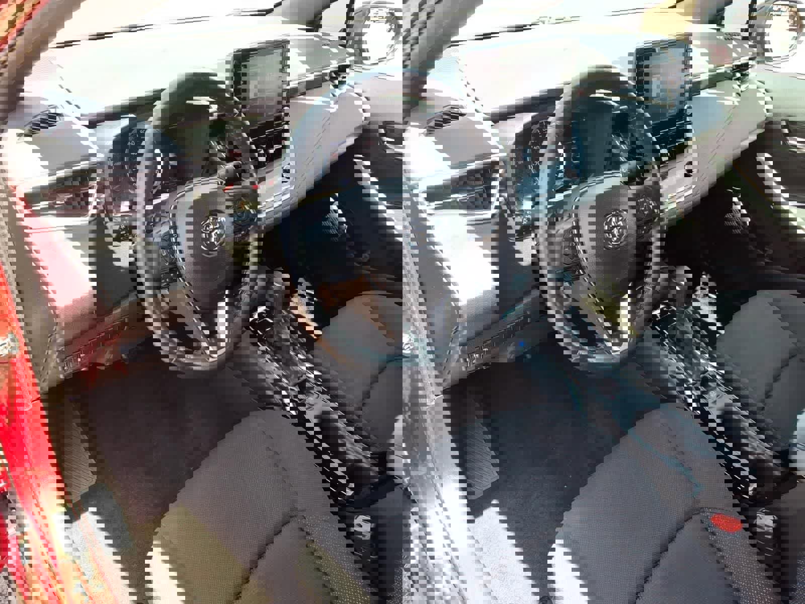 Used 2022 Toyota Corolla SE image 14