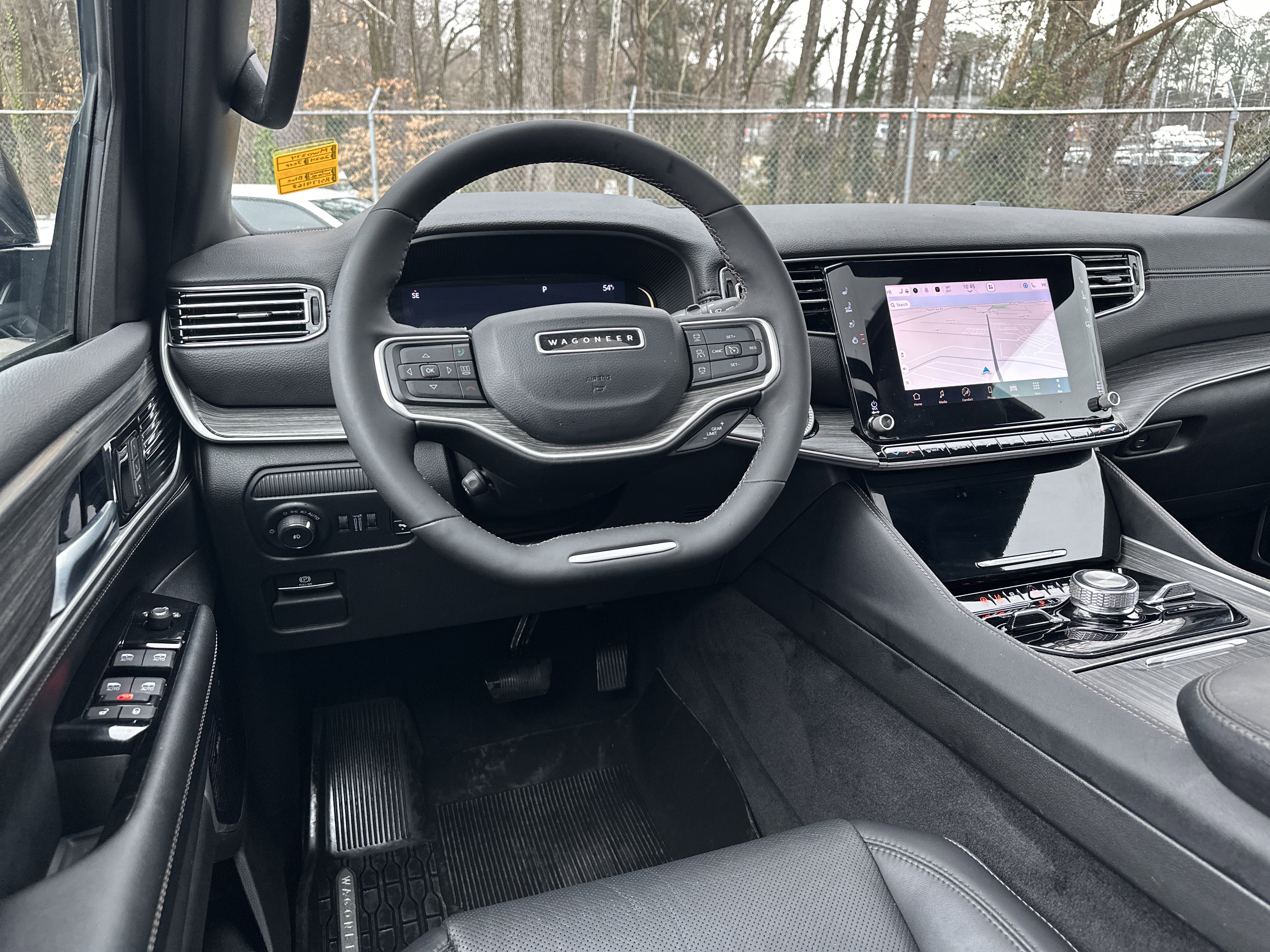 Used 2024 Jeep Wagoneer L Series III w/ Premium Group I image 26