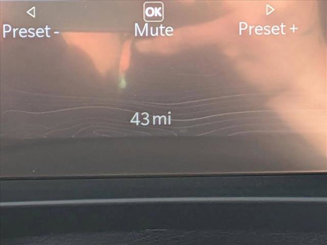 New 2026 Jeep Grand Cherokee Limited Reserve image 11