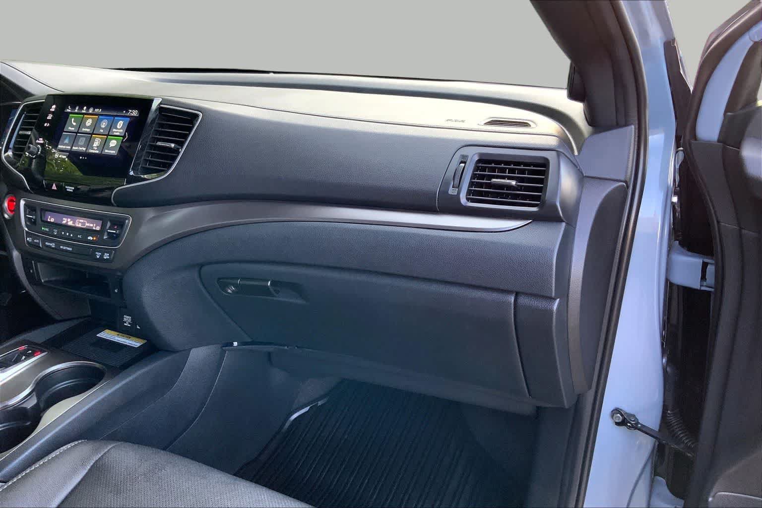 Used 2023 Honda Passport EX-L image 19