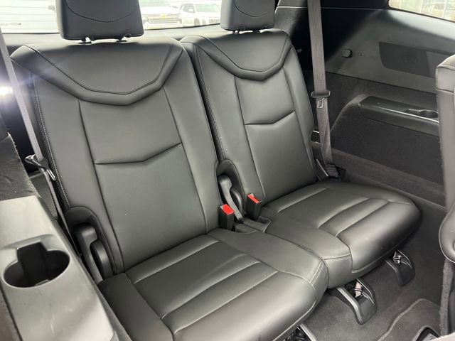 Used 2025 Cadillac XT6 Premium Luxury image 20