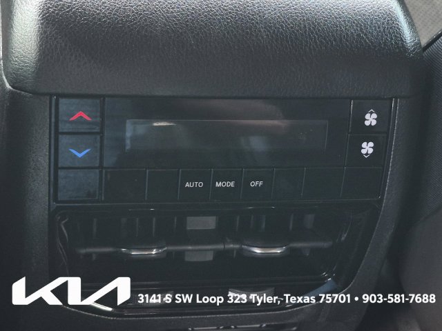 Used 2023 Jeep Grand Cherokee L Laredo AWD/4WD image 26