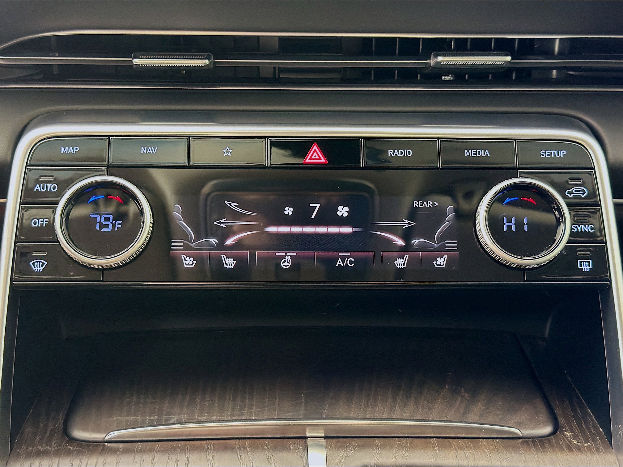 Used 2021 Genesis GV80 3.5T image 18