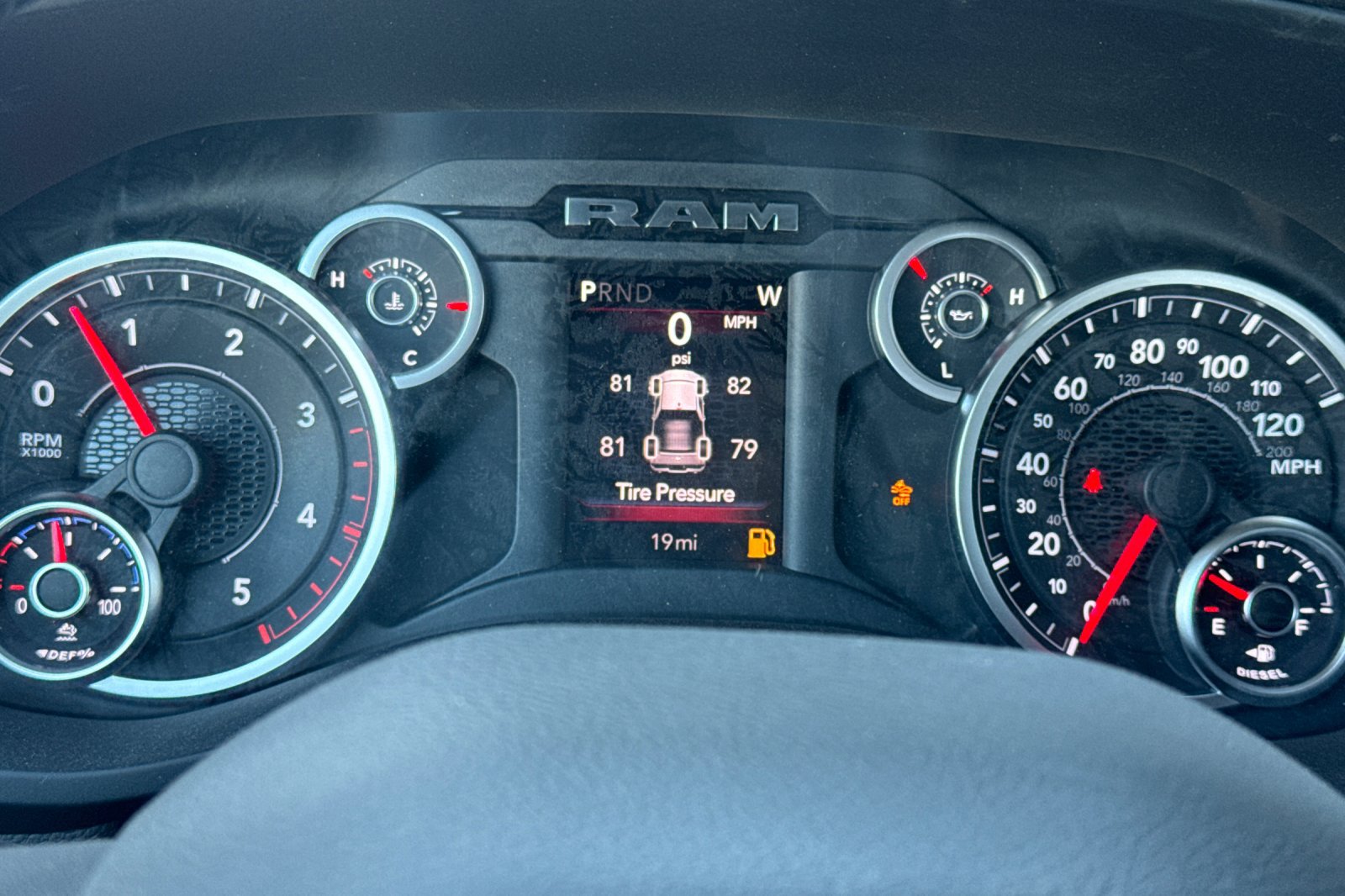 New 2026 RAM 3500 Big Horn AWD/4WD image 23