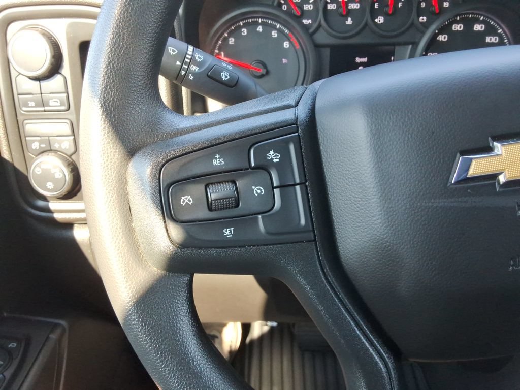 Certified 2025 Chevrolet Silverado 1500 Custom AWD/4WD image 28