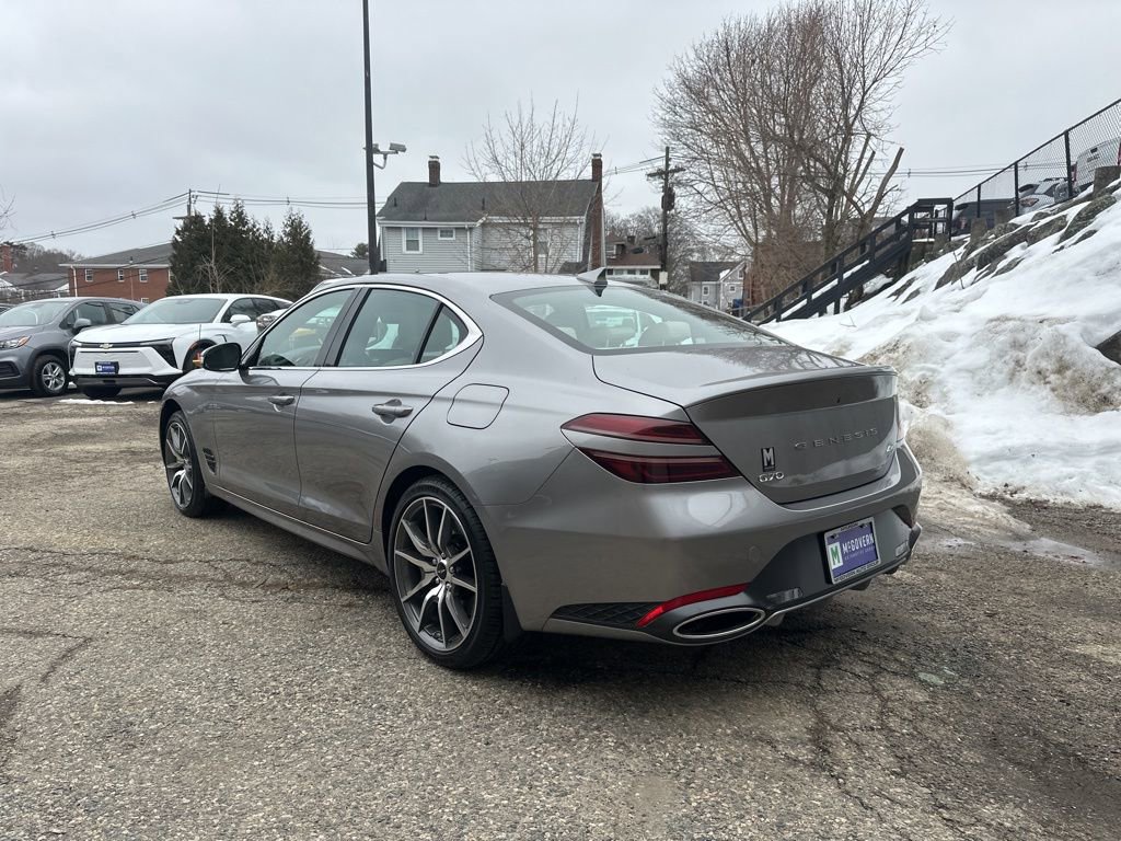 Used 2026 Genesis G70 2.5T image 4