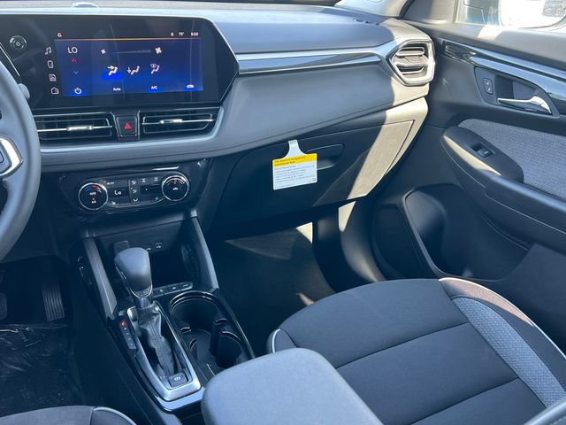 New 2026 Chevrolet TrailBlazer LT w/ Convenience Package AWD/4WD image 33