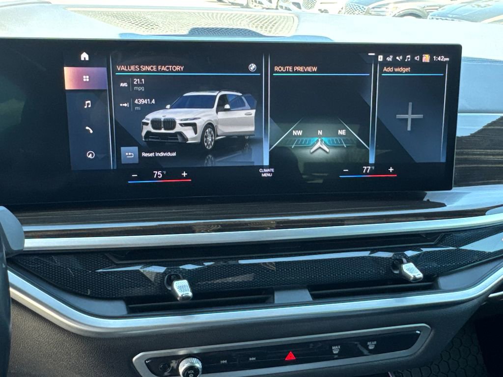 Used 2023 BMW X7 xDrive40i w/ Dynamic Handling Package image 30