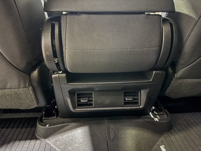 Used 2023 Chevrolet Silverado 2500 LT AWD/4WD image 21