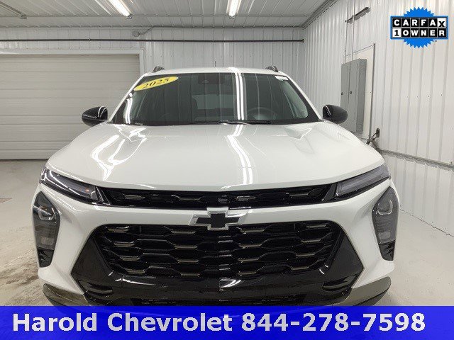 Certified 2025 Chevrolet Trax ACTIV w/ Driver Confidence Package image 2