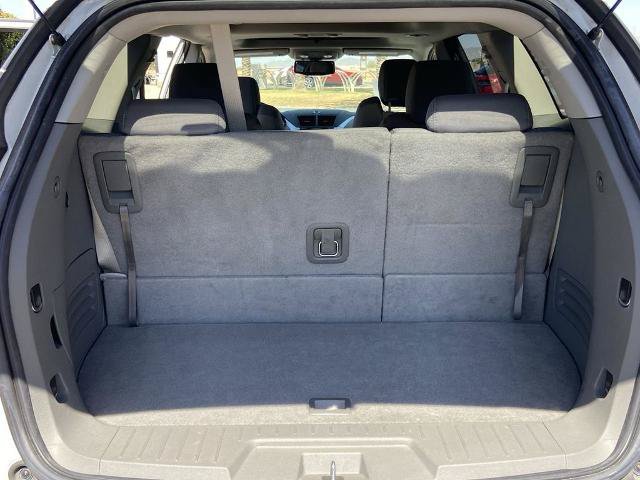 Used 2011 Chevrolet Traverse LT w/ Personal Connectivity Package FWD image 21