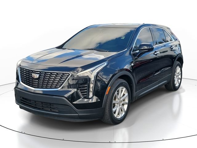 Used 2019 Cadillac XT4 Luxury image 2
