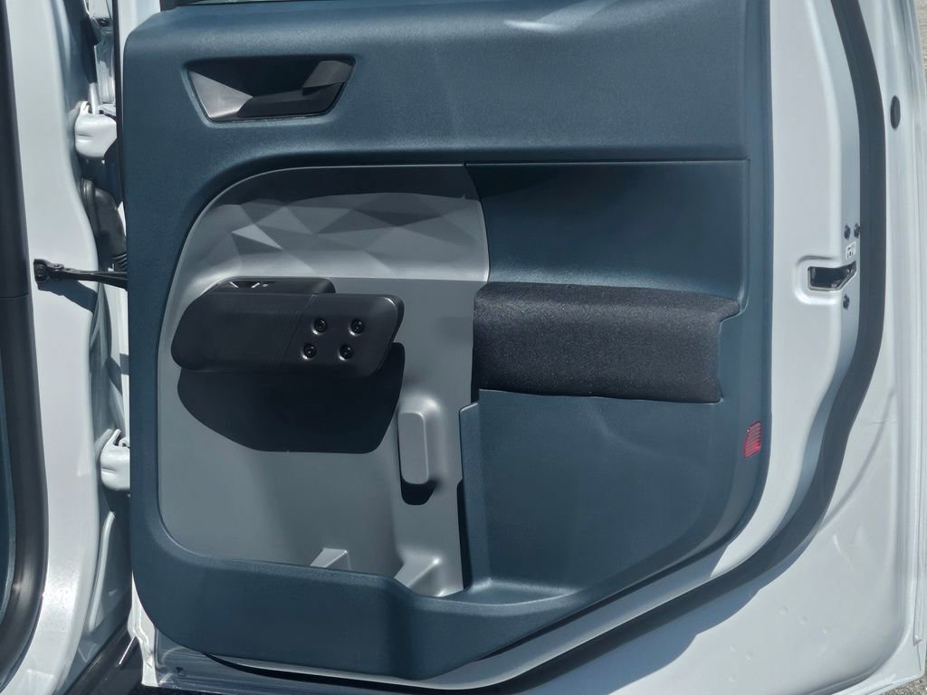 New 2026 Ford Maverick XL image 31