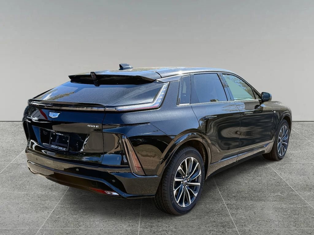New 2024 Cadillac Lyriq Sport image 9