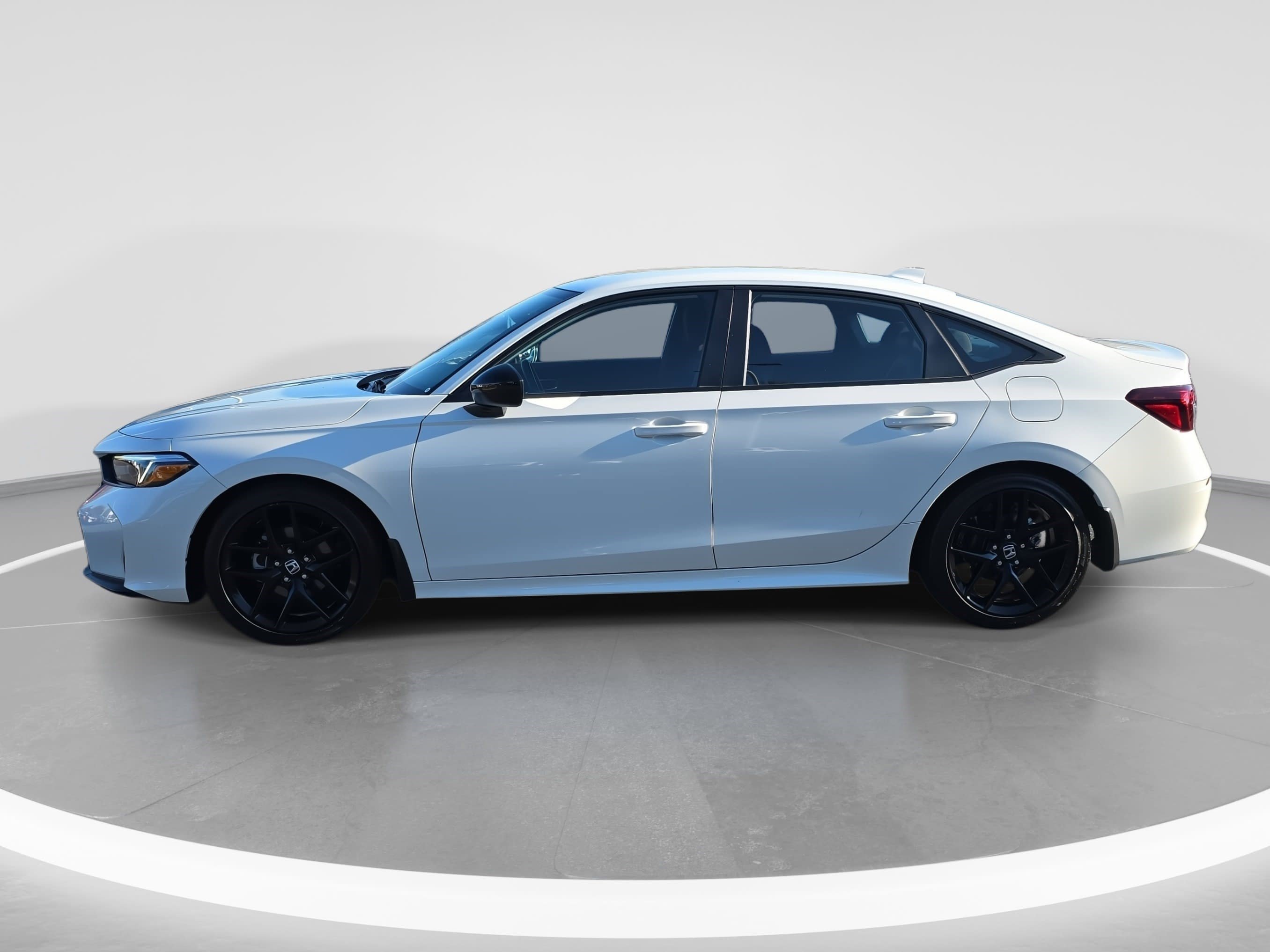 Used 2025 Honda Civic Sport image 8