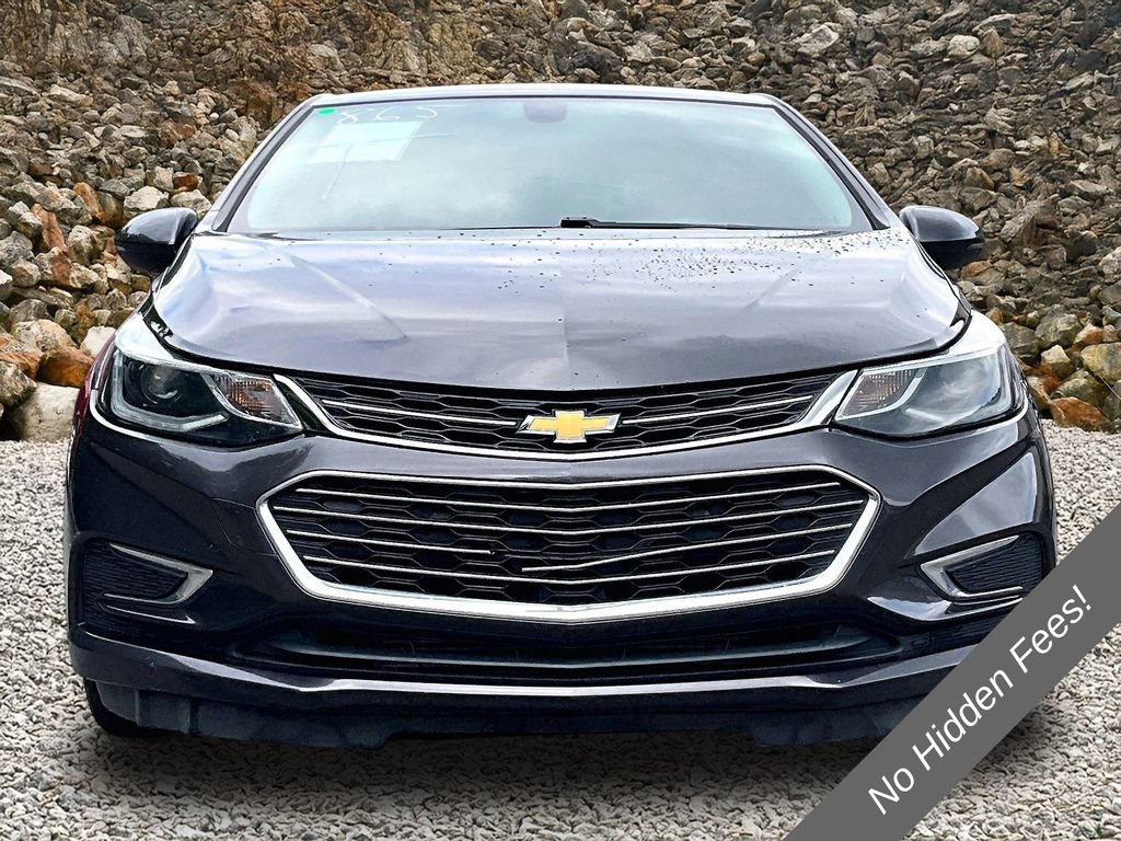 Used 2017 Chevrolet Cruze Premier FWD image 3