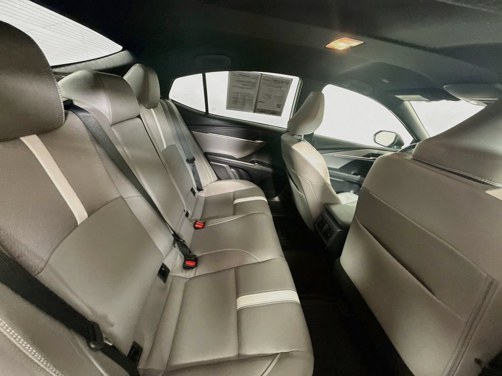 Used 2026 Toyota Camry SE w/ Multimedia Upgrade Package FWD image 26