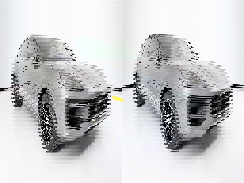 New 2026 Porsche Cayenne Coupe image 7