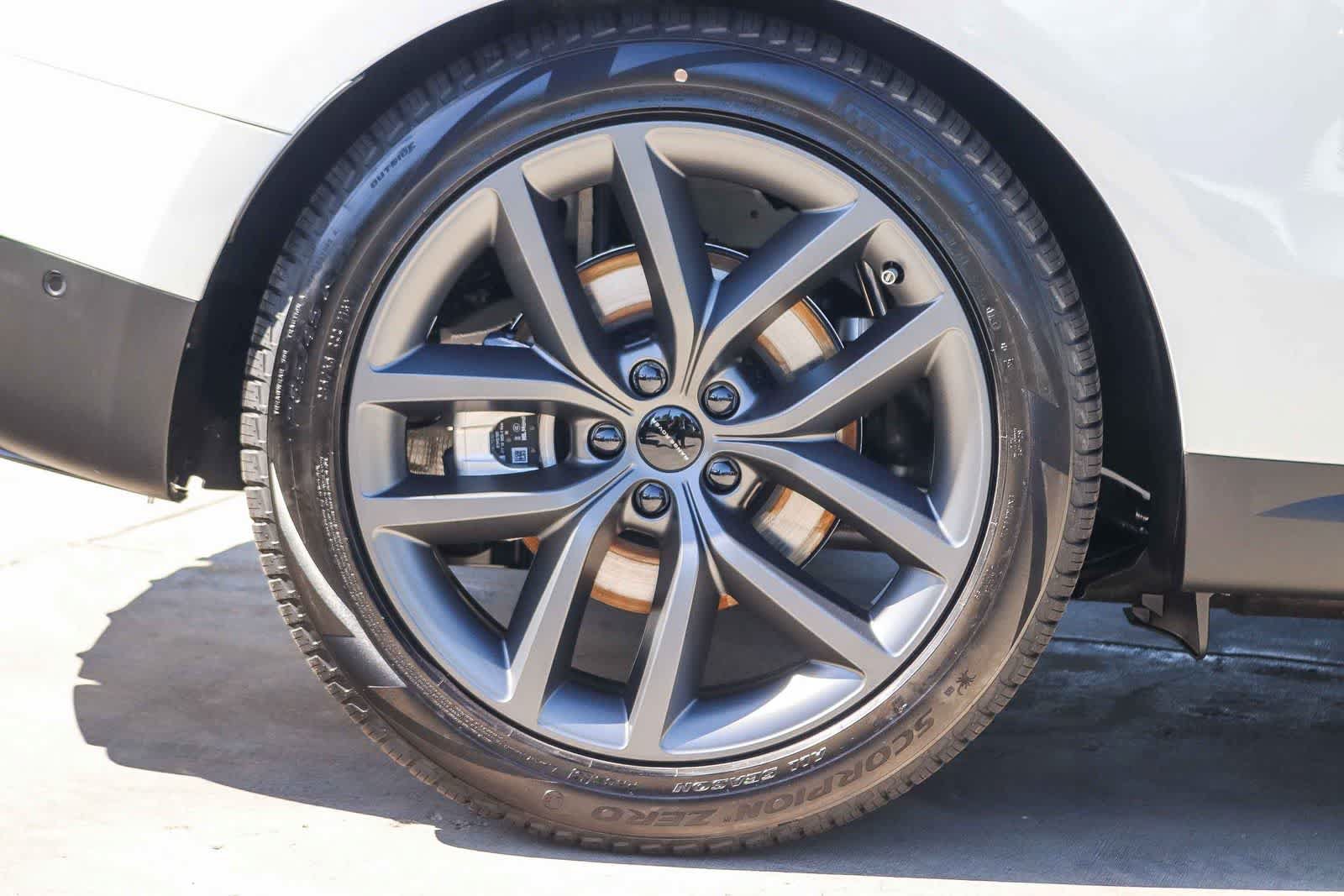 New 2026 Land Rover Range Rover Sport SE AWD/4WD image 8