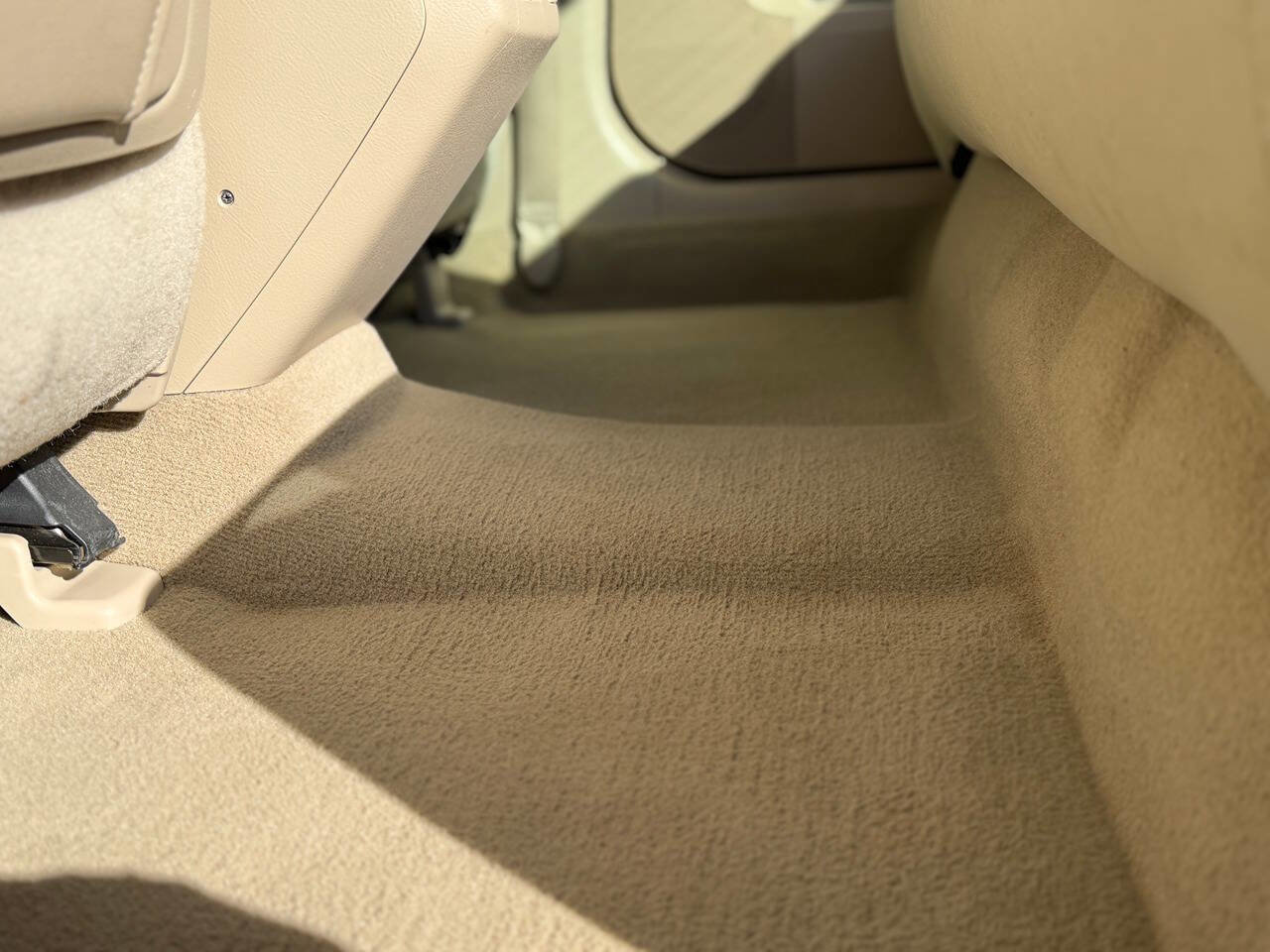 Used 2007 Toyota Avalon Limited image 79