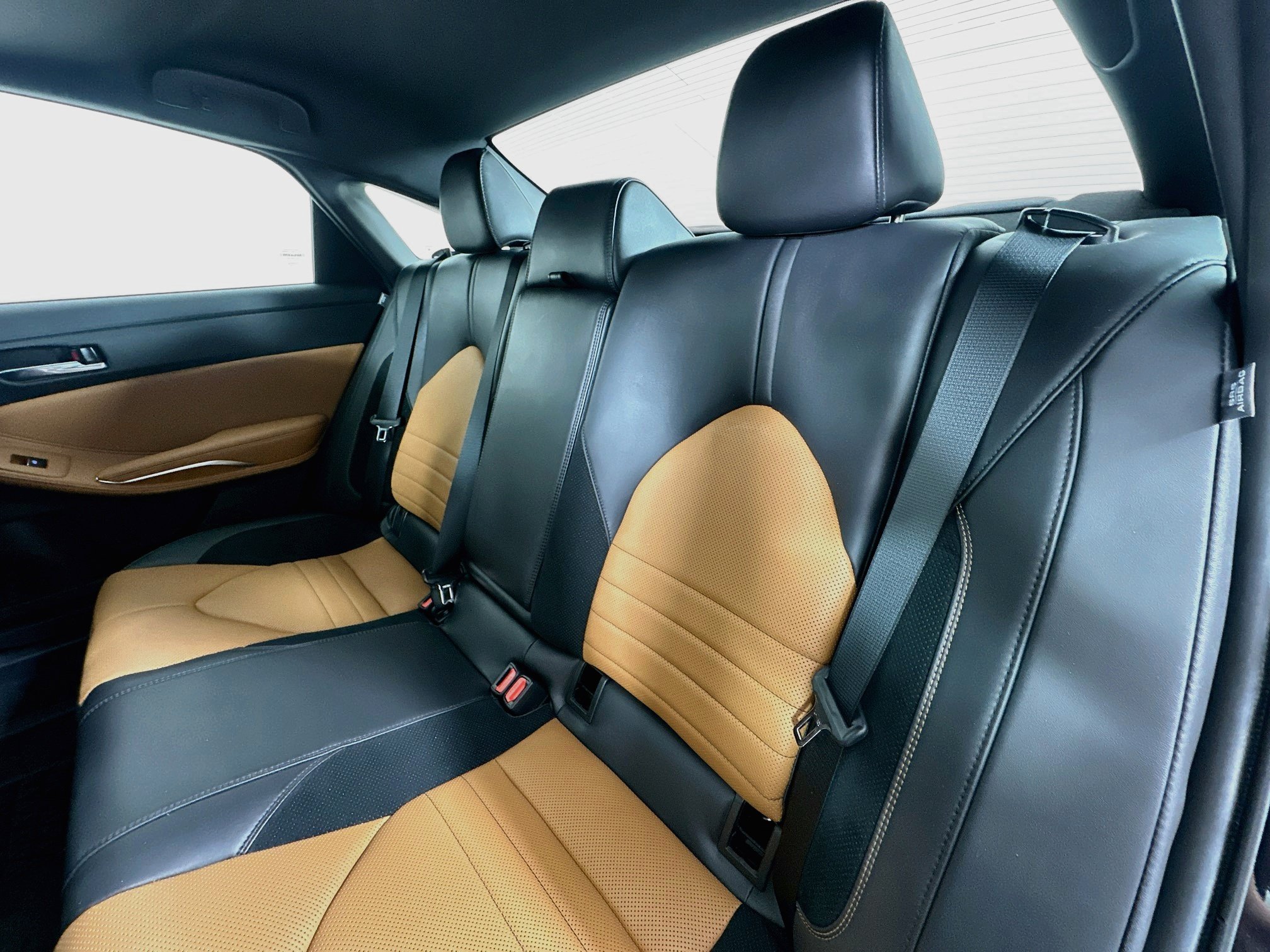 Certified 2022 Toyota Avalon Touring w/ Advanced Safety Package FWD image 25