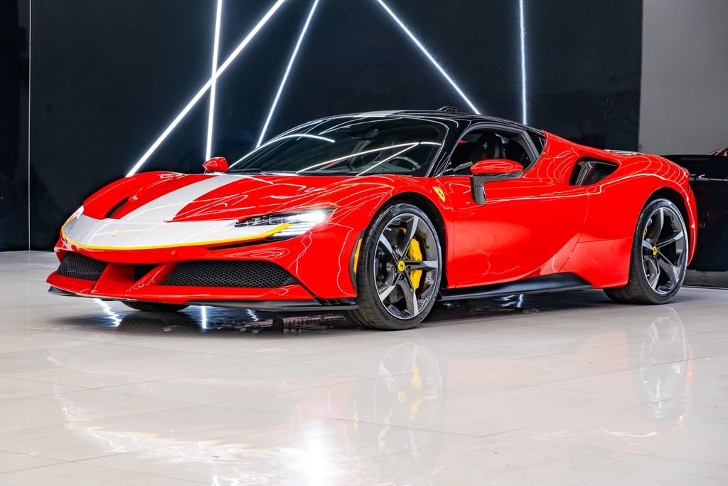 Used 2021 Ferrari SF90 Stradale AWD/4WD image 4