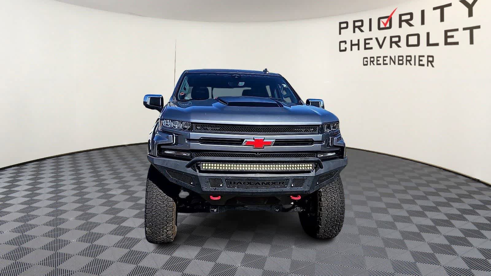 Used 2020 Chevrolet Silverado 1500 LTZ w/ LTZ Plus Package AWD/4WD image 3