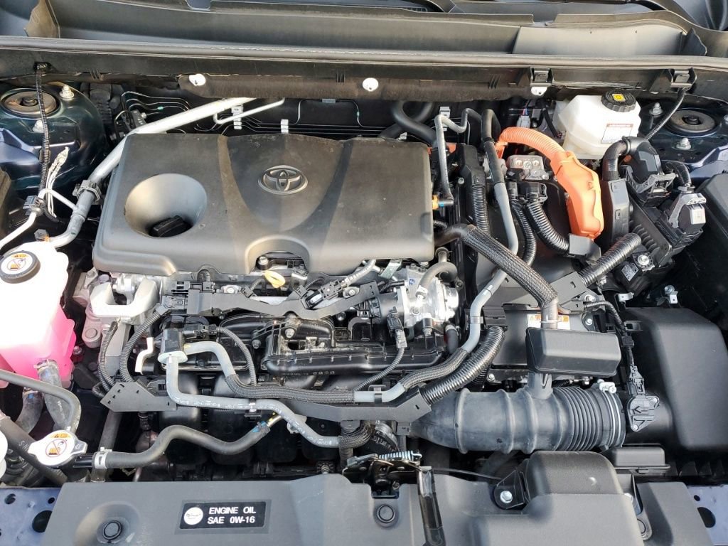 Used 2023 Toyota RAV4 XLE Premium image 12