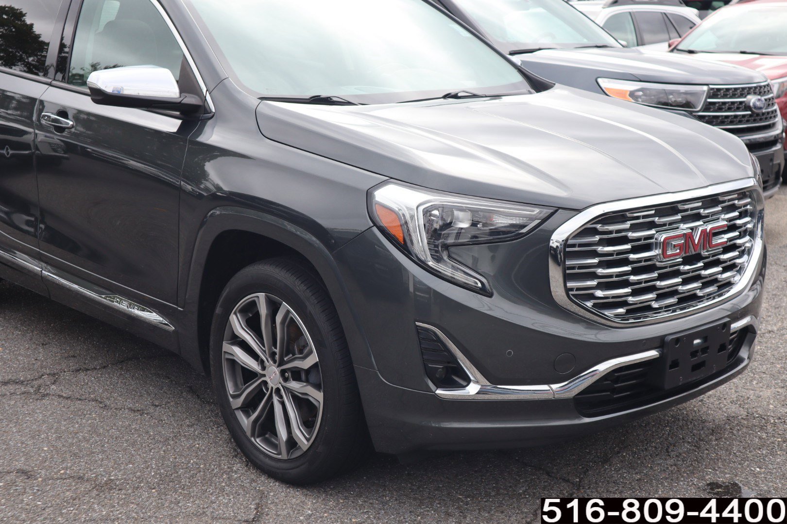 Used 2020 GMC Terrain Denali image 2