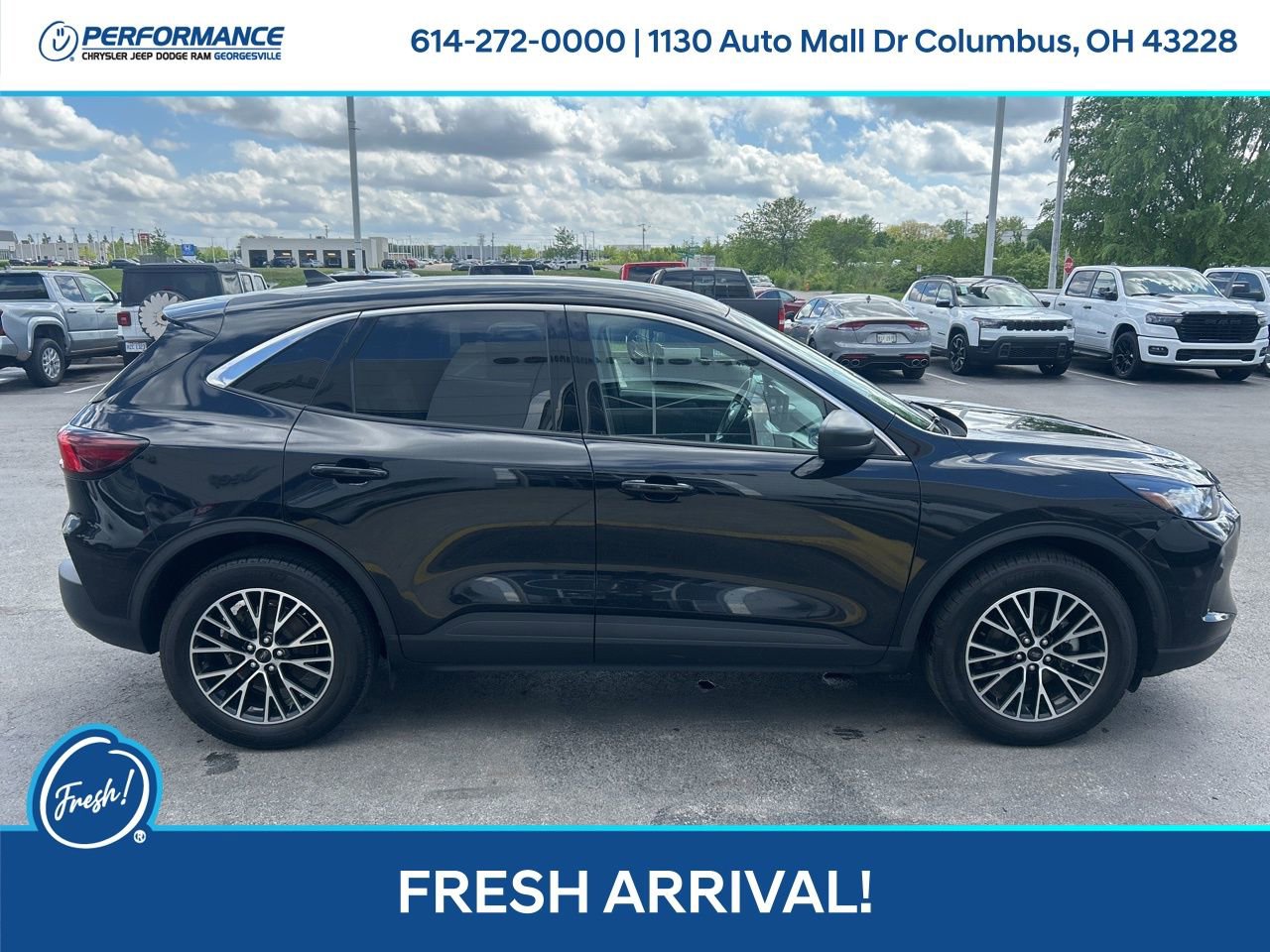 Used 2023 Ford Escape Active w/ Tech Pack #1 AWD/4WD image 3