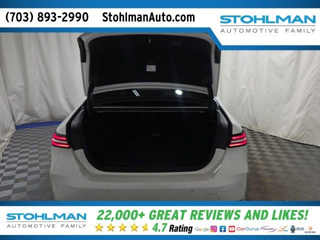 Used 2024 BMW 530i xDrive w/ Premium Package image 35