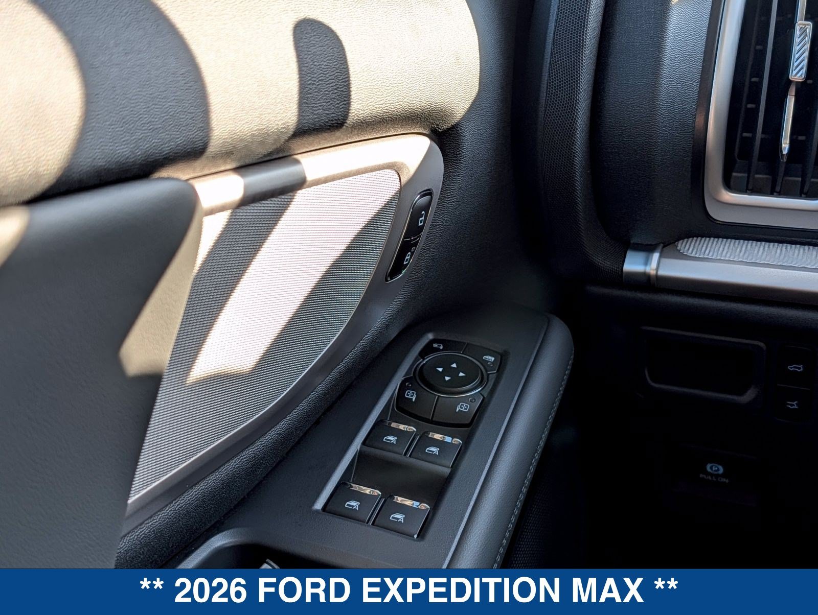 New 2026 Ford Expedition Max Active RWD image 30