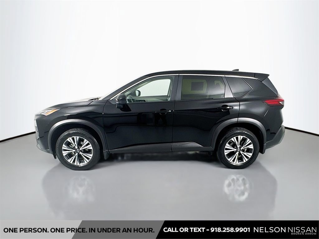 Used 2023 Nissan Rogue SV AWD/4WD image 8